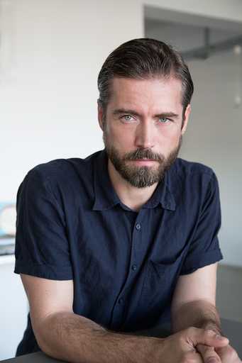 Copyright: Oliver Byunggyu Woo